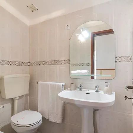 Дом отдыха Casa Do Sol - Algarve Эштомбар